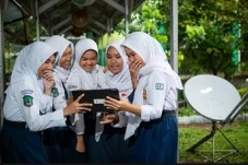 Internet Merah Putih...