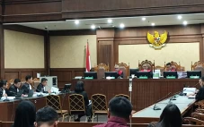 Marcella Santoso Dituntut...