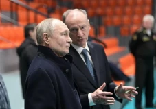 Ajudan Putin Serukan...