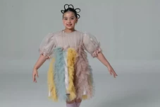 Abella Kenalkan Single...