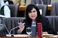 Soal Pengadaan 105.000...