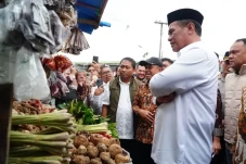 Terima Laporan Harga...