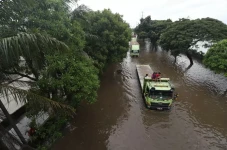 Setahun Pimpin Jakarta,...