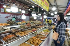 Serunya Berburu Takjil...