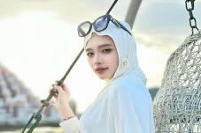 Inara Rusli Minta Maaf...