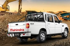 Bangkai Mobil India...