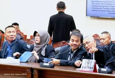 Doxa Ijazah Jokowi dan...