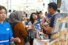 Industri F&B Melaju...