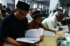 Jadwal Salat dan Imsakiyah...