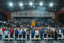 Lewat Apel Pramudi,...
