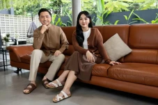Hesti Purwadinata dan...
