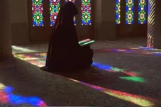 Kisah Hikmah : Berdoa...