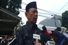 Wiranto: Try Sutrisno...