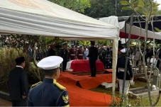 Presiden Prabowo Pimpin...