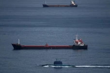 Iran Tutup Selat Hormuz,...
