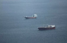 Selat Hormuz Ditutup,...
