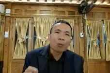 Rismon Sianipar Minta...