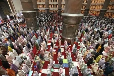 Jadwal Salat dan Imsakiyah...