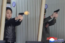 Korea Utara Rilis Foto...