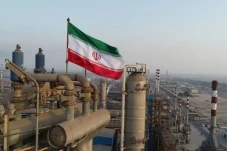 Perang Iran Datangkan...