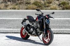 Ducati Monster Tampil...