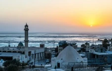 Mengenal Qeshm, Benteng...
