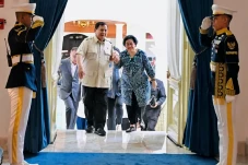 Bertemu Selama 2 Jam,...