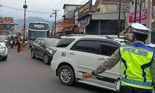Lingkar Gentong Macet...