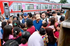 Seskab Teddy: Pak Presiden...