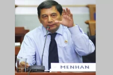 Profil Juwono Sudarsono,...