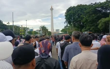 Ada Pembagian Sembako...
