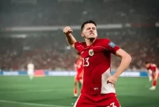 Polemik Paspor Pemain...