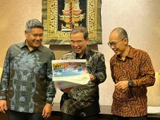 Penjualan Turun, Laba...