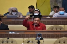Komisi III DPR: Pengesahan...