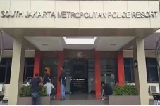 Polres Jaksel Olah TKP...
