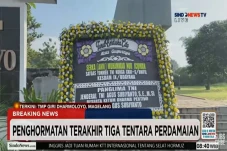 Panglima TNI Pimpin...