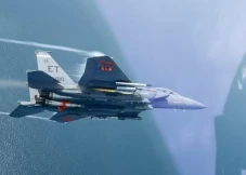Pesan Radio dari Pilot...