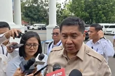 Prabowo Panggil Menteri...