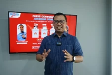 Kritik Saiful Mujani,...