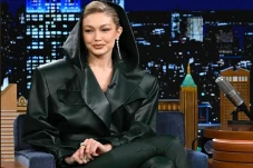 Gigi Hadid Beri Jawaban...