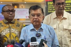 Tepis Tuduhan Danai...