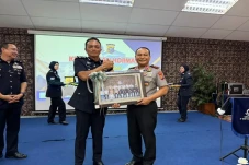 Polda Riau Perkuat Kolaborasi...