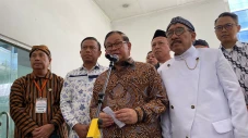 Harga Plastik Naik,...