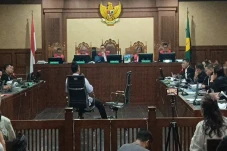 Hadir di Sidang Nadiem,...