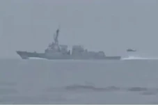 Iran Rilis Video Konfrontasi...