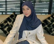 Clara Shinta Dituntut...
