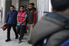 DPR Belum Bahas Pengganti...