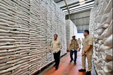 Prabowo Sidak ke Gudang...
