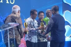 Internet Gratis untuk...