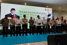 Kloter Pertama Dilepas...